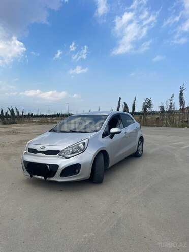 Kia Rio-3