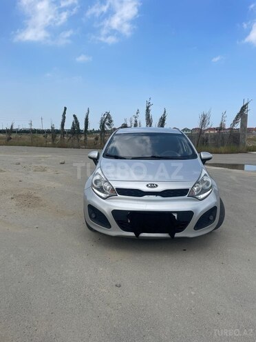 Kia Rio-4