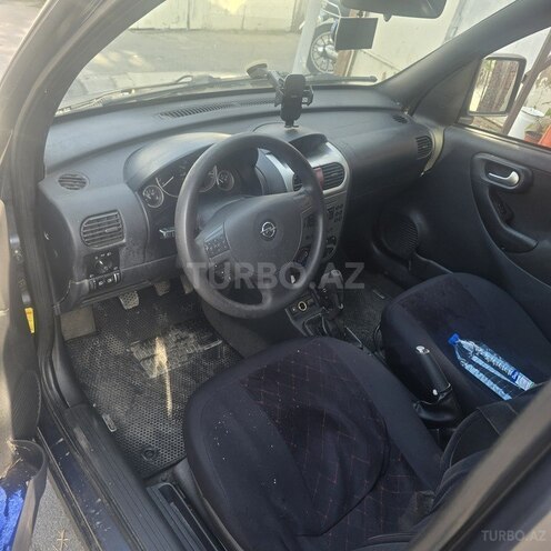 Opel Combo-13