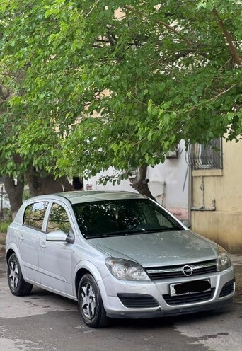 Opel Astra-3