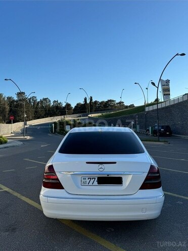 Mercedes E 220-4