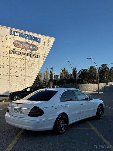 Mercedes E 220-6