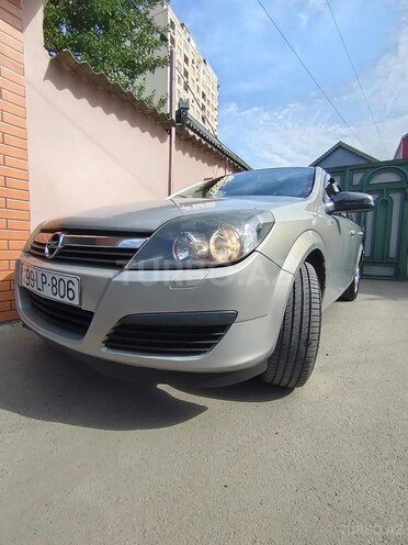 Opel Astra-2