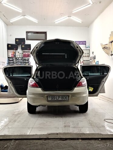 Opel Astra-6