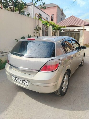 Opel Astra-4