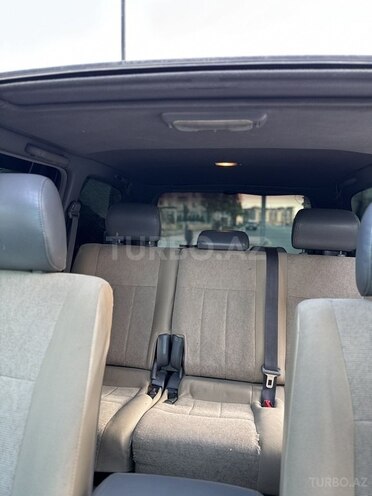 Toyota Land Cruiser-15
