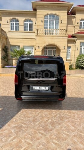 Mercedes V 250-6
