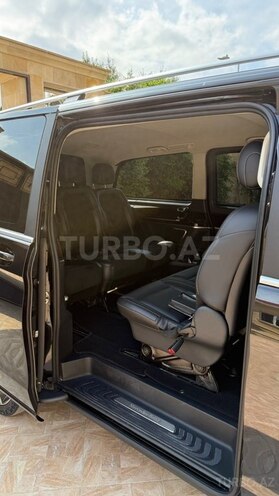Mercedes V 250-9