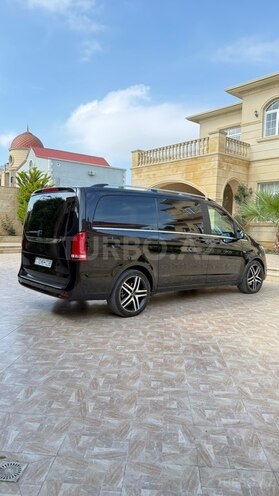 Mercedes V 250-4