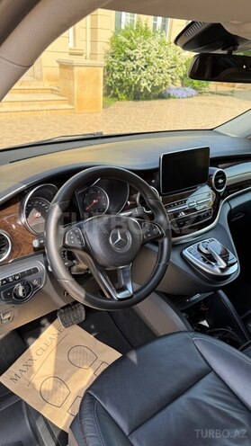 Mercedes V 250-13