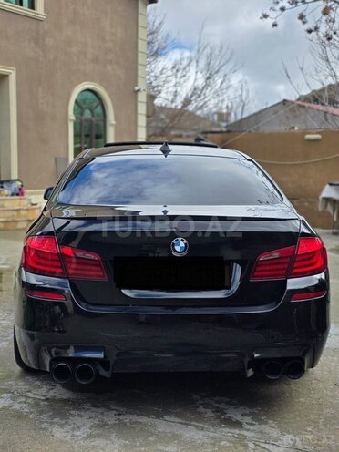 BMW 528-2
