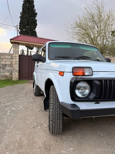 LADA (VAZ) Niva-2
