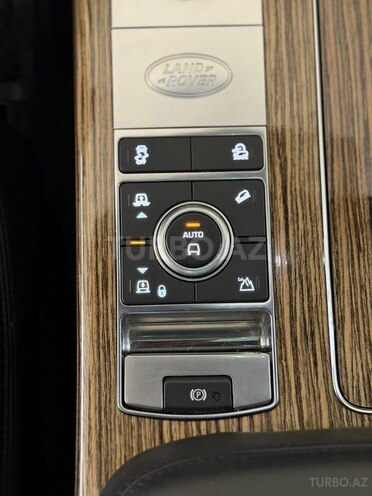 Land Rover Range Rover-19