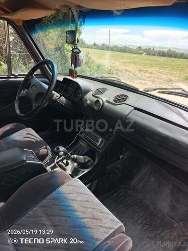 LADA (VAZ) 2106-4