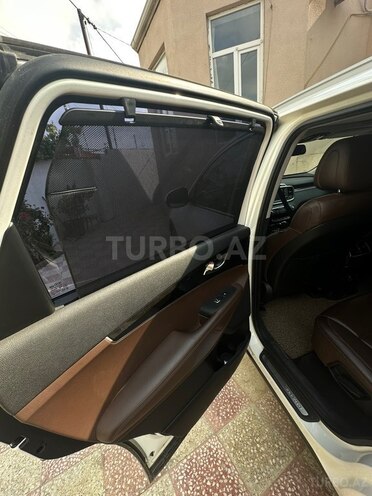 Kia Sorento-12