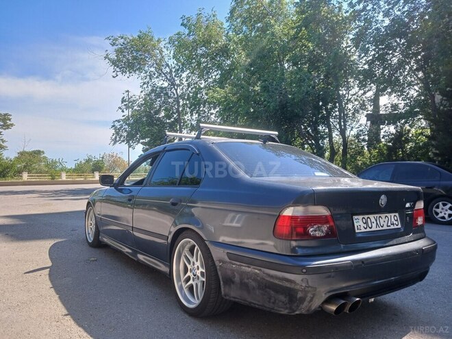 BMW 523-5