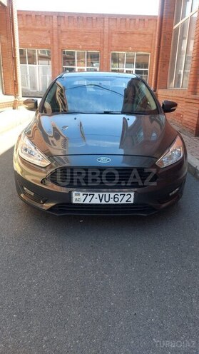 Ford Focus-1