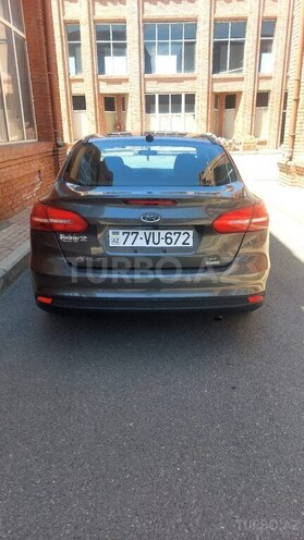 Ford Focus-4