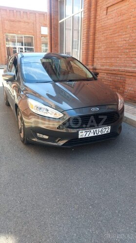 Ford Focus-2