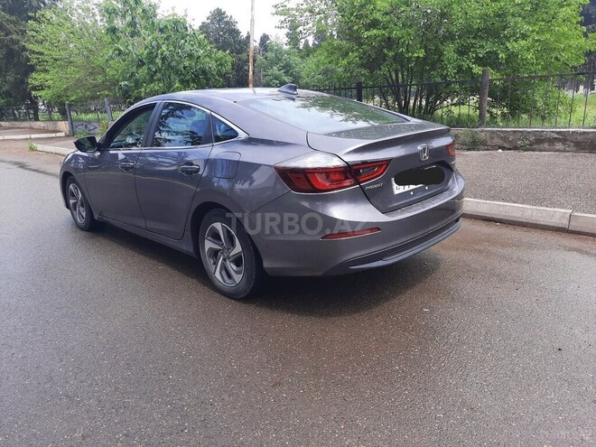 Honda Insight-4