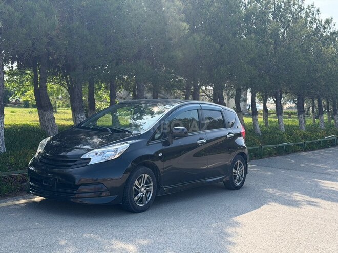 Nissan Note-2