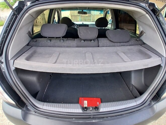 Kia Rio-14