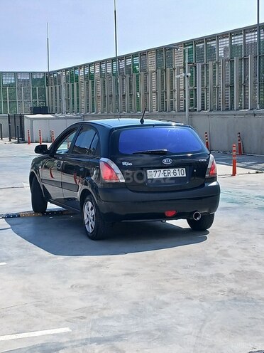 Kia Rio-8
