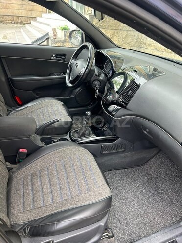 Hyundai i30-6