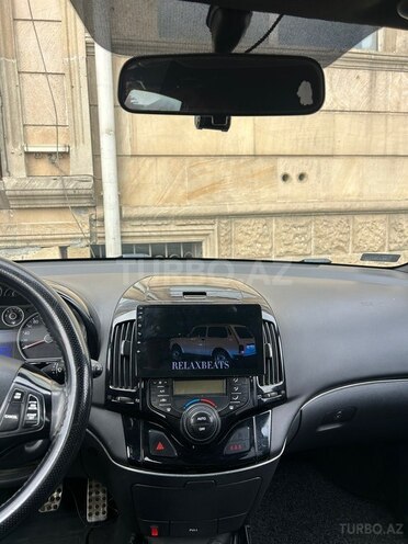 Hyundai i30-8