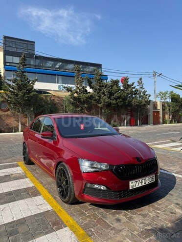 Skoda Rapid-1
