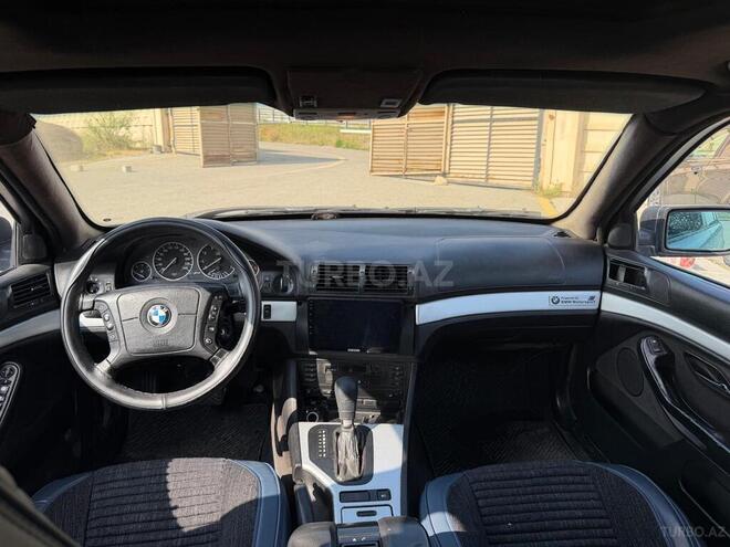 BMW 528-7