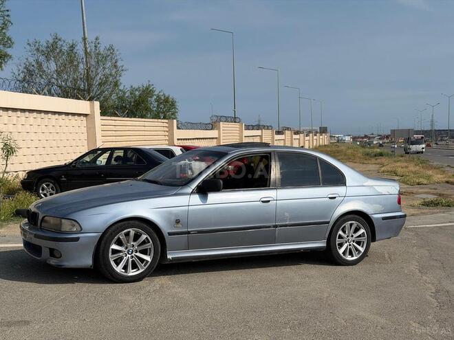 BMW 528-4