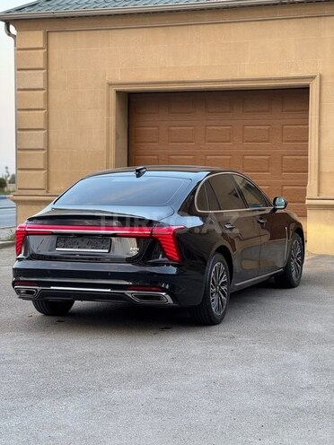 Hongqi H5-5