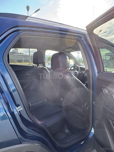 Chevrolet Trax-11