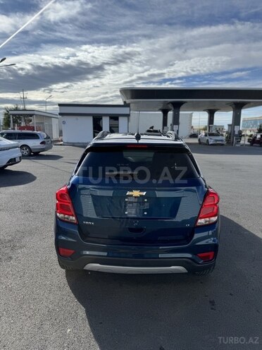 Chevrolet Trax-8