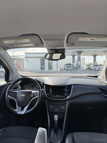 Chevrolet Trax-10
