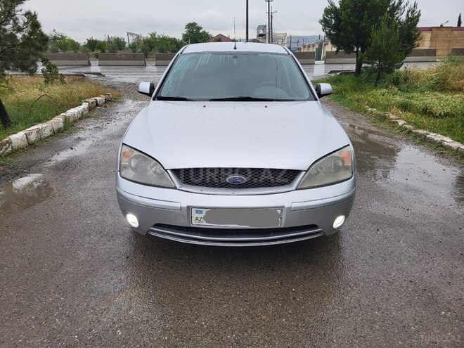 Ford Mondeo-1