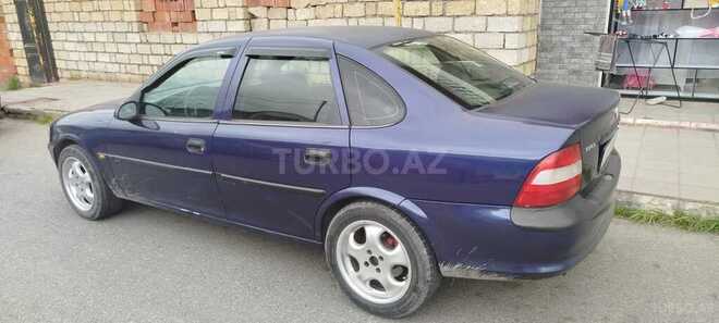 Opel Vectra-2