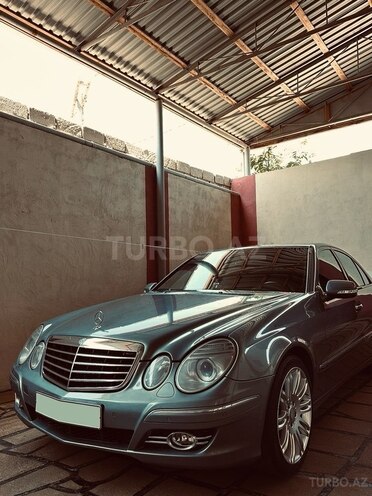 Mercedes E 220-8