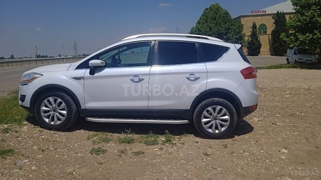 Ford Kuga-9