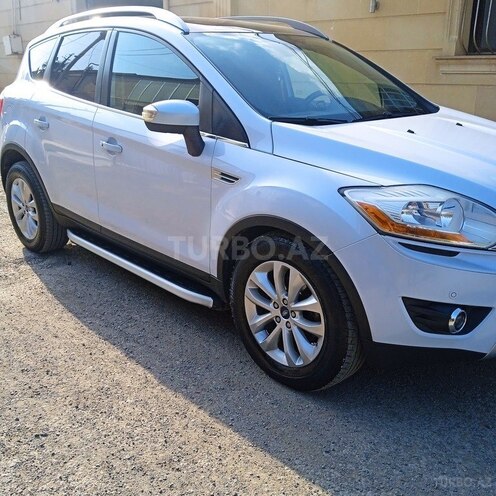 Ford Kuga-4