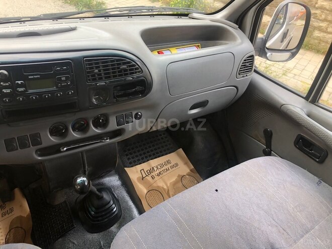 Ford Transit-11