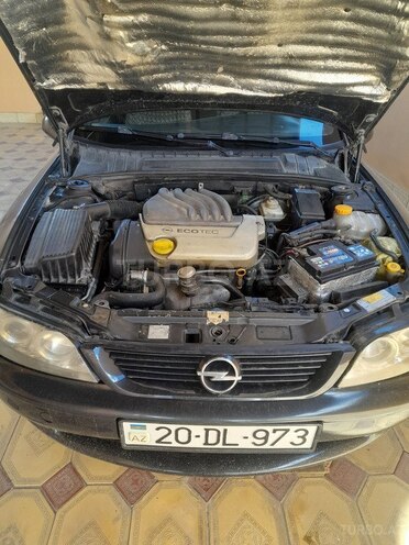 Opel Vectra-8