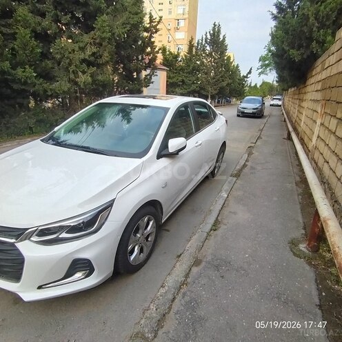 Chevrolet Onix-2