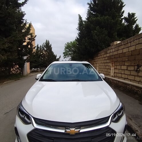 Chevrolet Onix-1