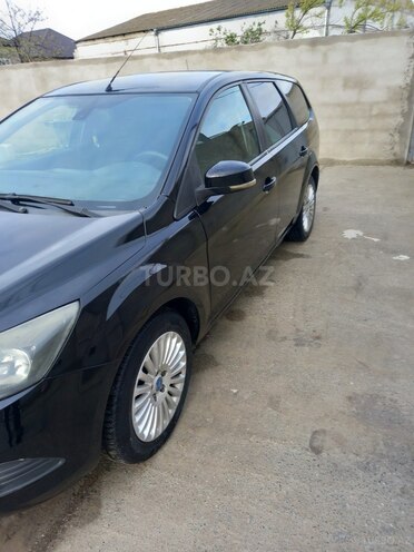 Ford Focus-7