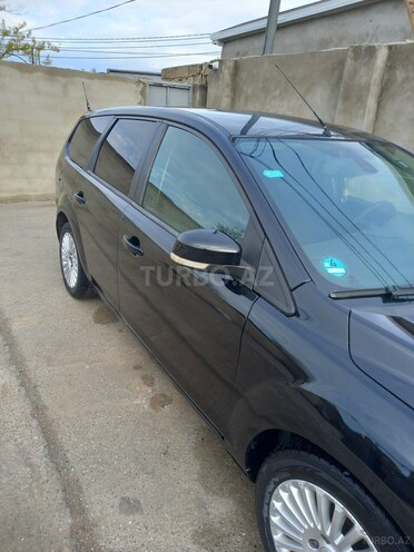 Ford Focus-6