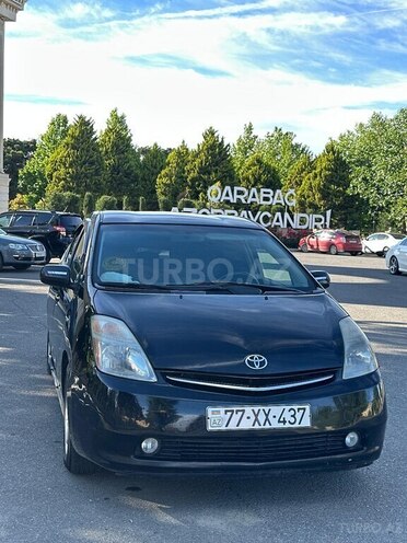 Toyota Prius-1