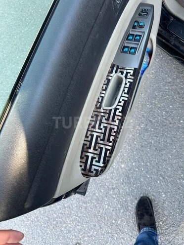 Toyota Prius-8