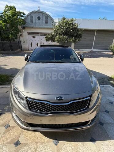 Kia Optima-1